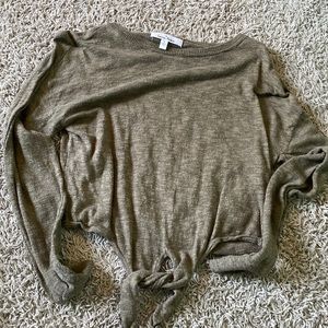 Long shelve green top